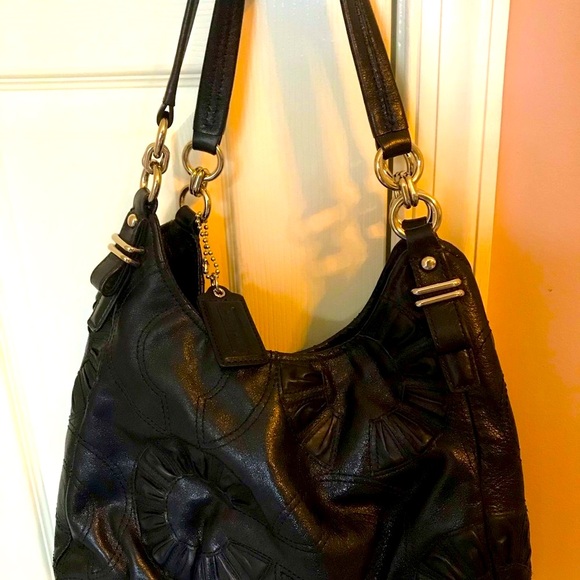 RARE Leather Embossed Coach Madison Maggie Op Art embossed - Picture 3 of 5